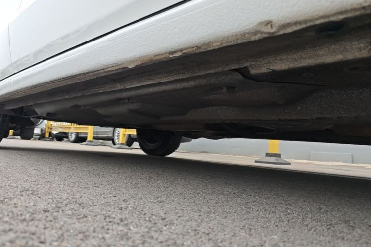 Used Volkswagen Polo 2018 1.5L Automatic Advanced Driving Model Right Side Sill