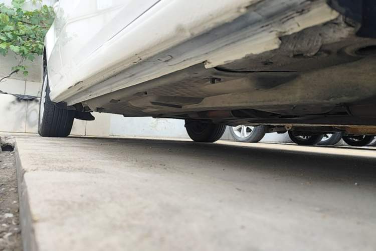 Used Volkswagen Polo 2018 1.5L Automatic Advanced Driving Model Right Side Sill