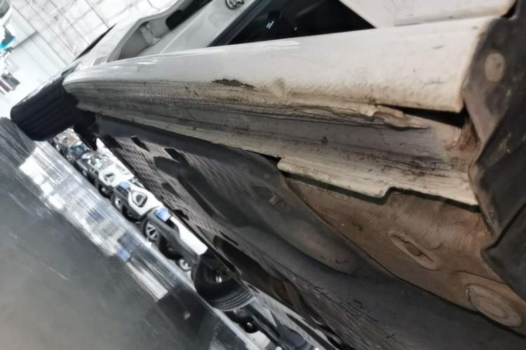Used Volkswagen Polo 2018 1.5L Automatic Advanced Driving Model Right Side Sill