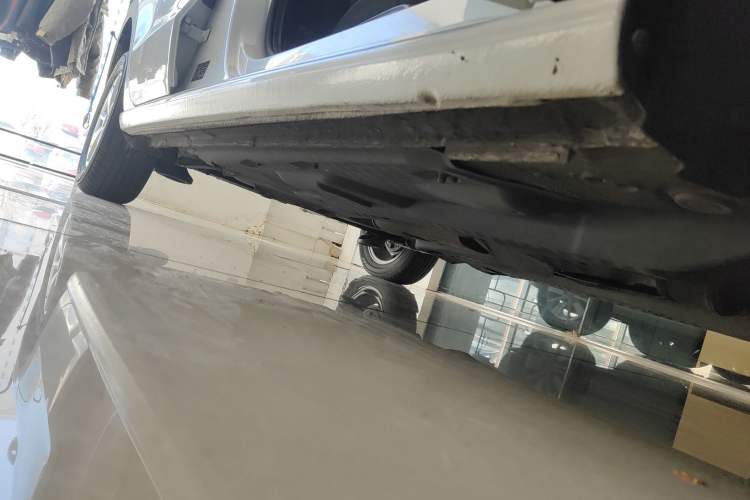 Used Volkswagen Polo 2018 1.5L Automatic Advanced Driving Model Right Side Sill
