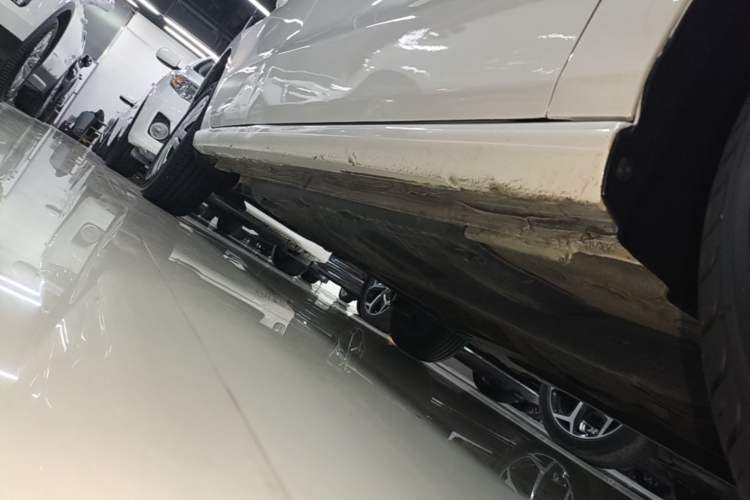 Used Volkswagen Polo 2018 1.5L Automatic Advanced Driving Model Right Side Sill