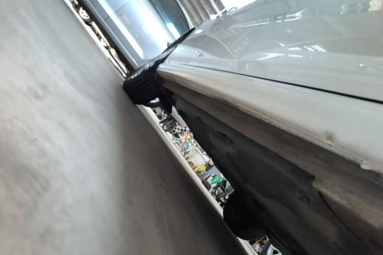 Used Volkswagen Polo 2018 1.5L Automatic Advanced Driving Model Right Side Sill