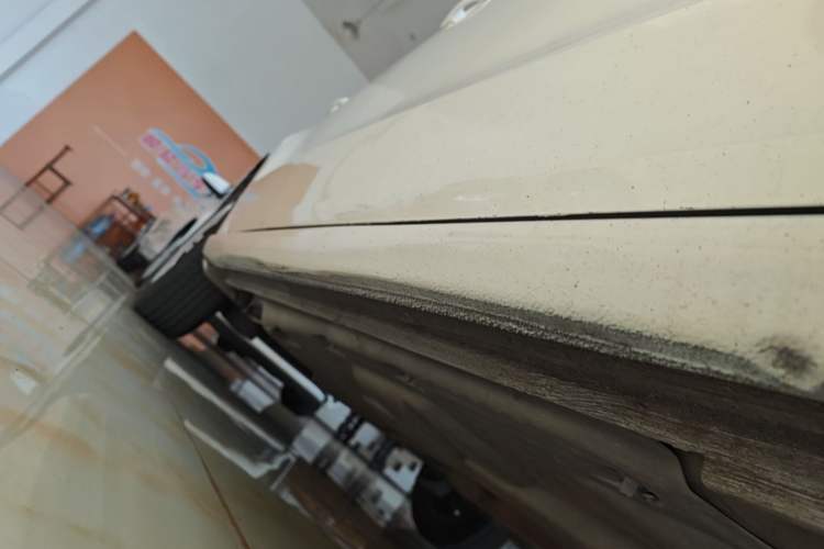 Used Volkswagen Polo 2018 1.5L Manual Drive-Comfort Model Right Side Sill