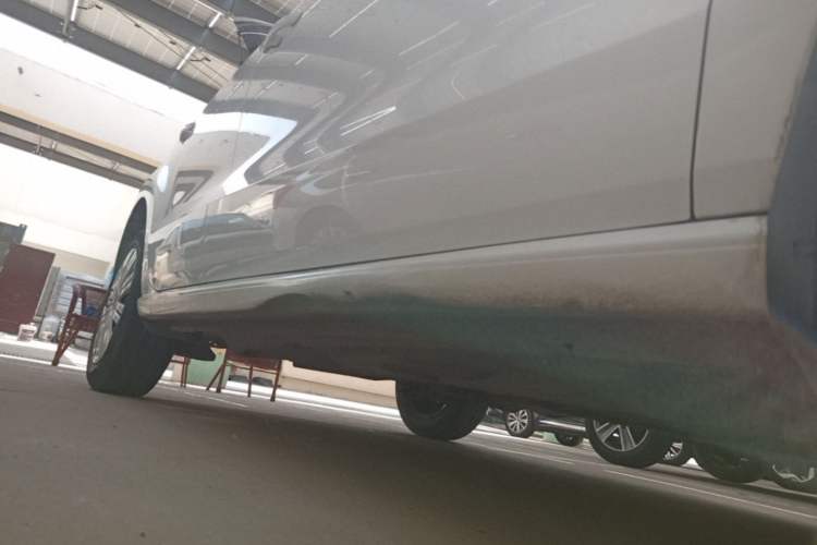 Used Volkswagen Polo 2018 1.5L Automatic Enjoyment Model Right Side Sill
