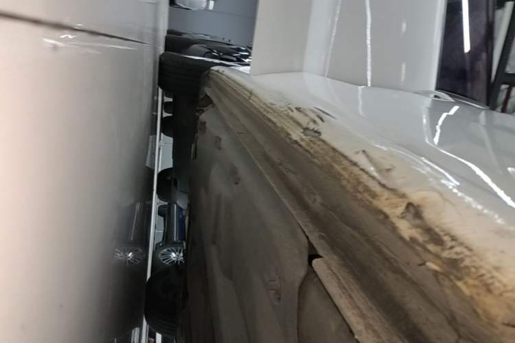 Used Volkswagen Polo 2018 1.5L Automatic Advanced Driving Model Right Side Sill