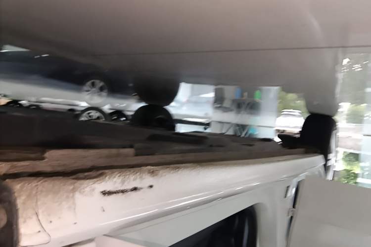 Used Volkswagen Polo 2018 1.5L Automatic Advanced Driving Model Right Side Sill