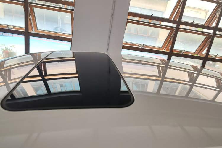 Used Volkswagen Polo 2018 1.5L Automatic Enjoyment Model Roof