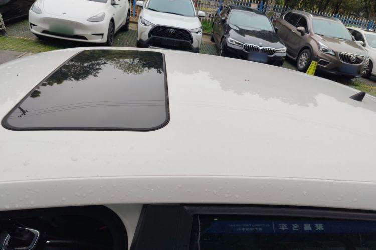 Used Volkswagen Polo 2018 1.5L Automatic Enjoyment Model Roof