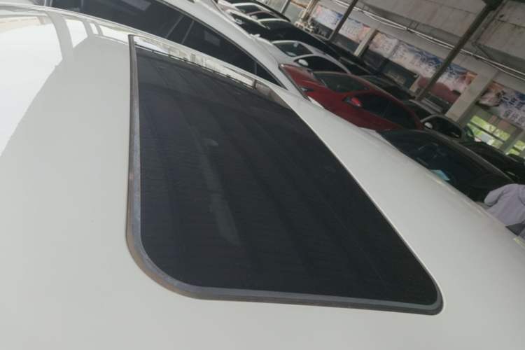 Used Volkswagen Polo 2018 1.5L Automatic Enjoyment Model Roof