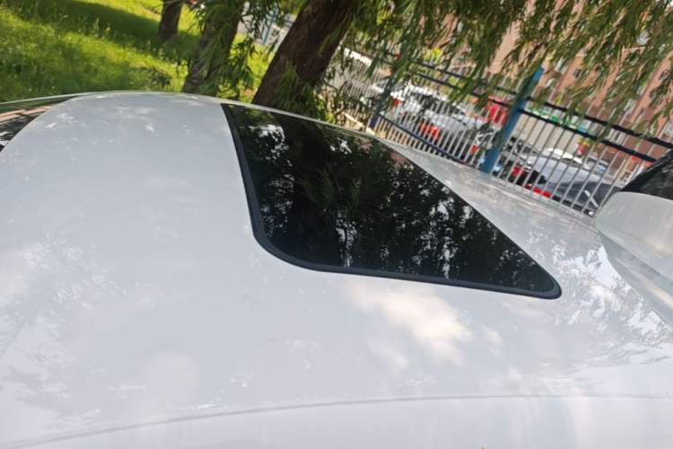 Used Volkswagen Polo 2018 1.5L Automatic Enjoyment Model Roof