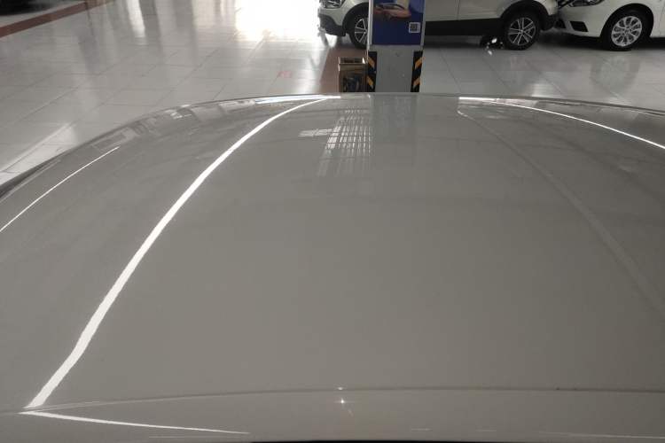 Used Volkswagen Polo 2018 1.5L Manual Drive-Comfort Model Roof