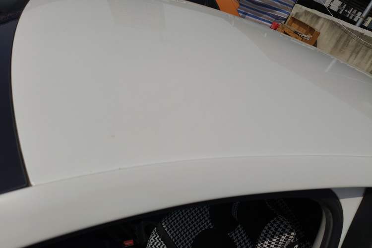 Used Volkswagen Polo 2018 1.5L Manual Drive-Comfort Model Roof