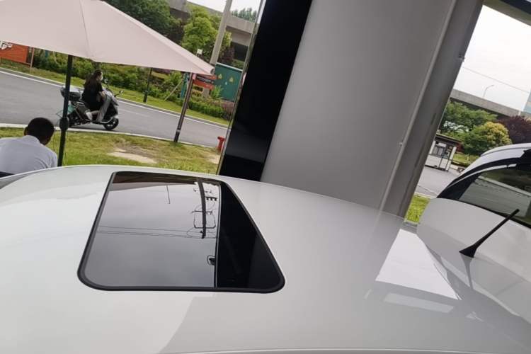 Used Volkswagen Polo 2018 1.5L Automatic Enjoyment Model Roof