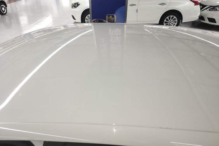 Used Volkswagen Polo 2018 1.5L Manual Drive-Comfort Model Roof