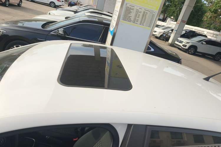 Used Volkswagen Polo 2018 1.5L Automatic Enjoyment Model Roof