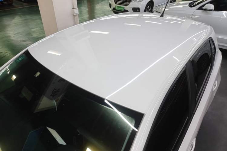 Used Volkswagen Polo 2018 1.5L Manual Drive-Comfort Model Roof