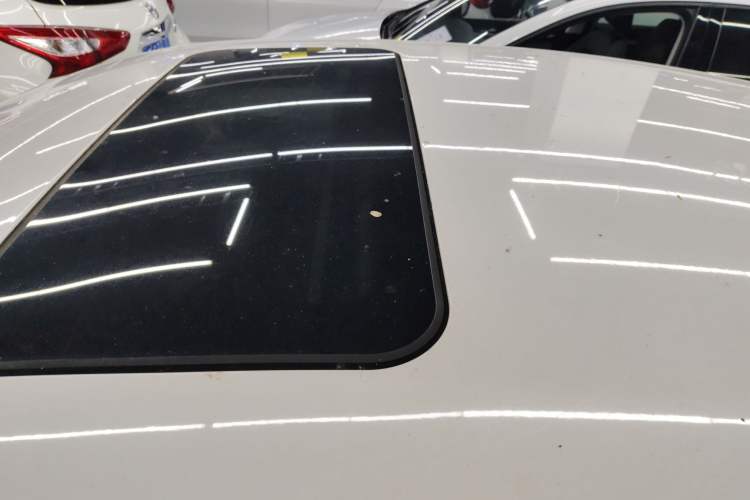 Used Volkswagen Polo 2018 1.5L Automatic Enjoyment Model Roof