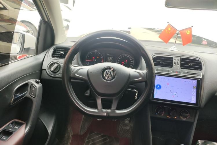 Used Volkswagen Polo 2018 1.5L Manual Drive-Comfort Model Steering Wheel