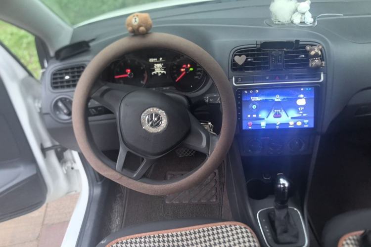 Used Volkswagen Polo 2018 1.5L Automatic Advanced Driving Model Steering Wheel