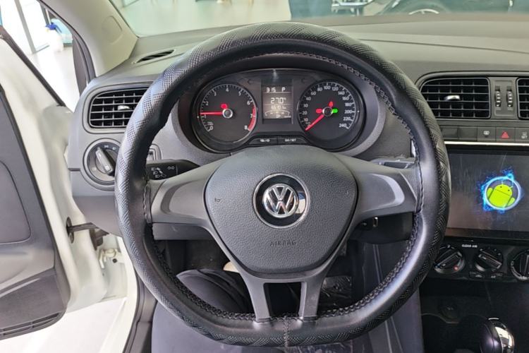 Used Volkswagen Polo 2018 1.5L Automatic Advanced Driving Model Steering Wheel