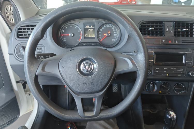 Used Volkswagen Polo 2018 1.5L Automatic Advanced Driving Model Steering Wheel