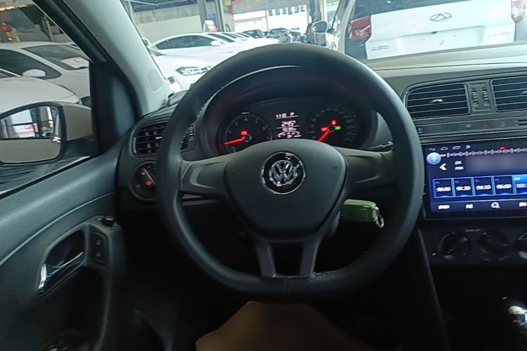 Used Volkswagen Polo 2018 1.5L Automatic Advanced Driving Model Steering Wheel