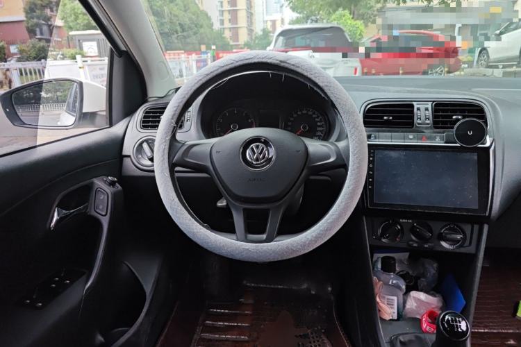Used Volkswagen Polo 2018 1.5L Manual Drive-Comfort Model Steering Wheel