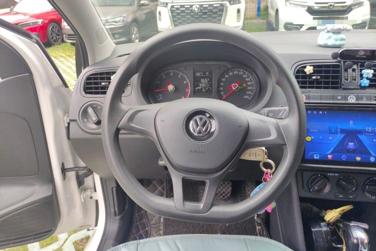 Used Volkswagen Polo 2018 1.5L Automatic Advanced Driving Model Steering Wheel