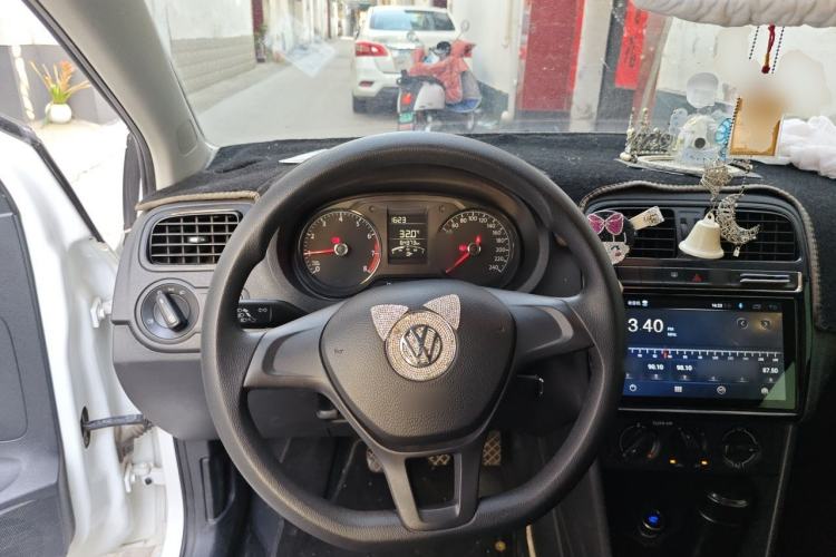 Used Volkswagen Polo 2018 1.5L Manual Drive-Comfort Model Steering Wheel