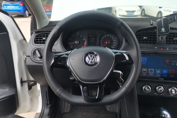 Used Volkswagen Polo 2018 1.5L Automatic Advanced Driving Model Steering Wheel