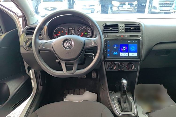 Used Volkswagen Polo 2018 1.5L Automatic Advanced Driving Model Steering Wheel