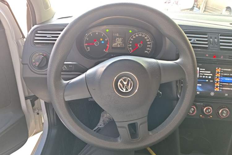 Used Volkswagen Polo 2018 1.5L Manual Drive-Comfort Model Steering Wheel