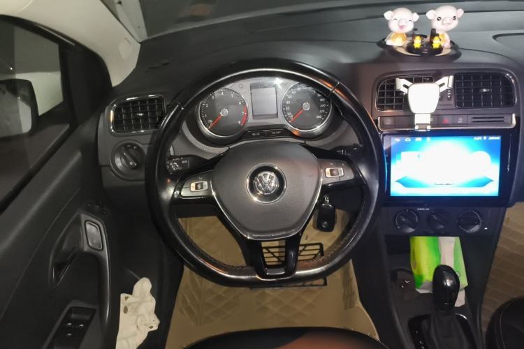 Used Volkswagen Polo 2018 1.5L Automatic Enjoyment Model Steering Wheel