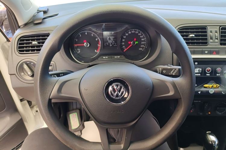 Used Volkswagen Polo 2018 1.5L Automatic Advanced Driving Model Steering Wheel