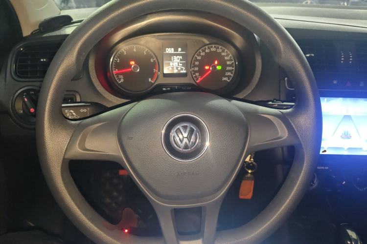 Used Volkswagen Polo 2018 1.5L Automatic Advanced Driving Model Steering Wheel