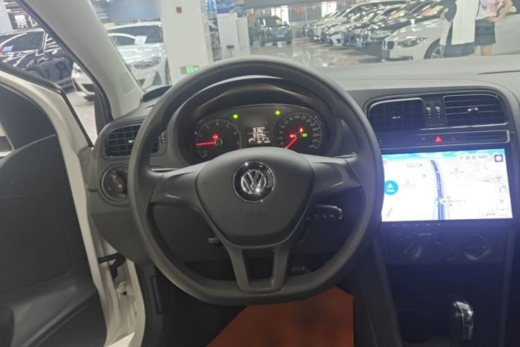 Used Volkswagen Polo 2018 1.5L Automatic Advanced Driving Model Steering Wheel