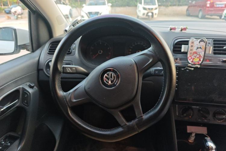 Used Volkswagen Polo 2018 1.5L Automatic Advanced Driving Model Steering Wheel