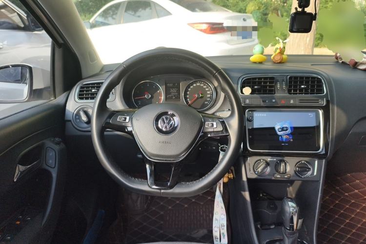 Used Volkswagen Polo 2018 1.5L Automatic Enjoyment Model Steering Wheel