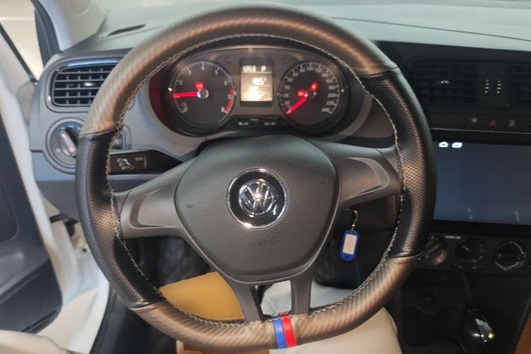 Used Volkswagen Polo 2018 1.5L Automatic Advanced Driving Model Steering Wheel