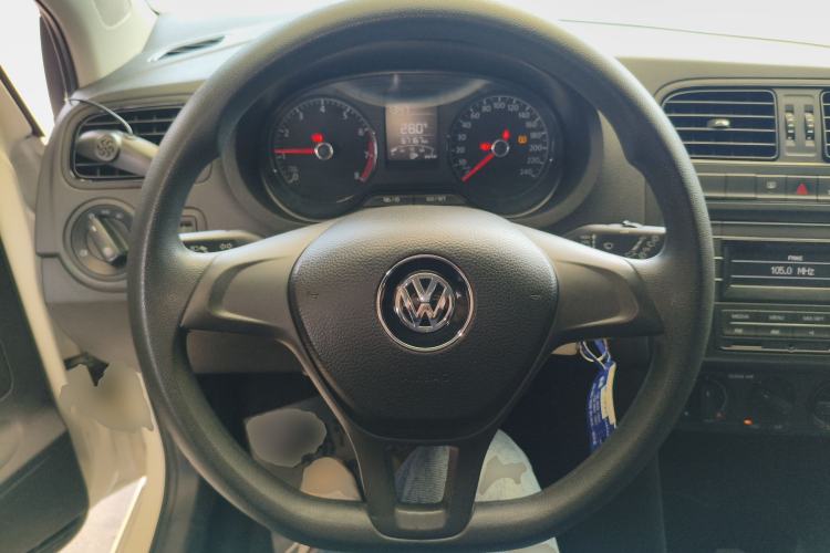 Used Volkswagen Polo 2018 1.5L Manual Drive-Comfort Model Steering Wheel