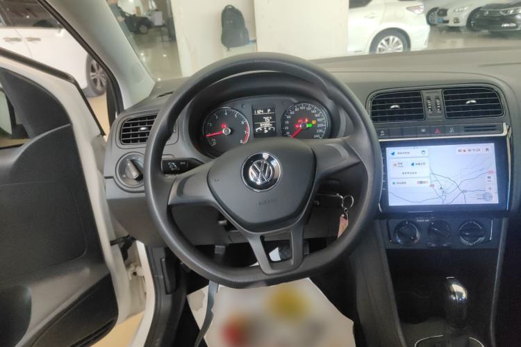 Used Volkswagen Polo 2018 1.5L Automatic Advanced Driving Model Steering Wheel
