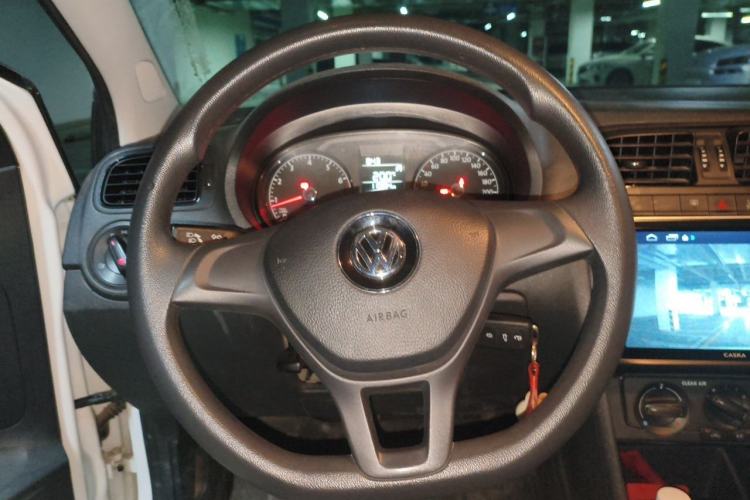 Used Volkswagen Polo 2018 1.5L Manual Drive-Comfort Model Steering Wheel