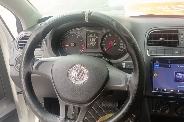 Used Volkswagen Polo 2018 1.5L Automatic Advanced Driving Model Steering Wheel