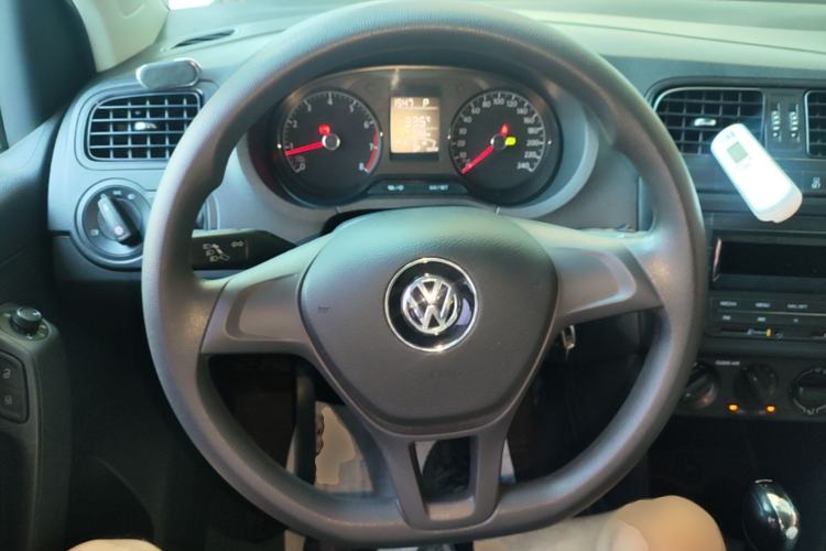 Used Volkswagen Polo 2018 1.5L Automatic Advanced Driving Model Steering Wheel