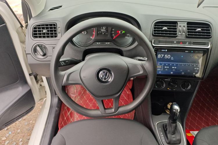 Used Volkswagen Polo 2018 1.5L Automatic Advanced Driving Model Steering Wheel