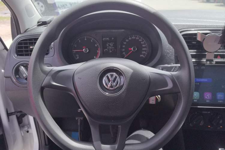 Used Volkswagen Polo 2018 1.5L Automatic Advanced Driving Model Steering Wheel
