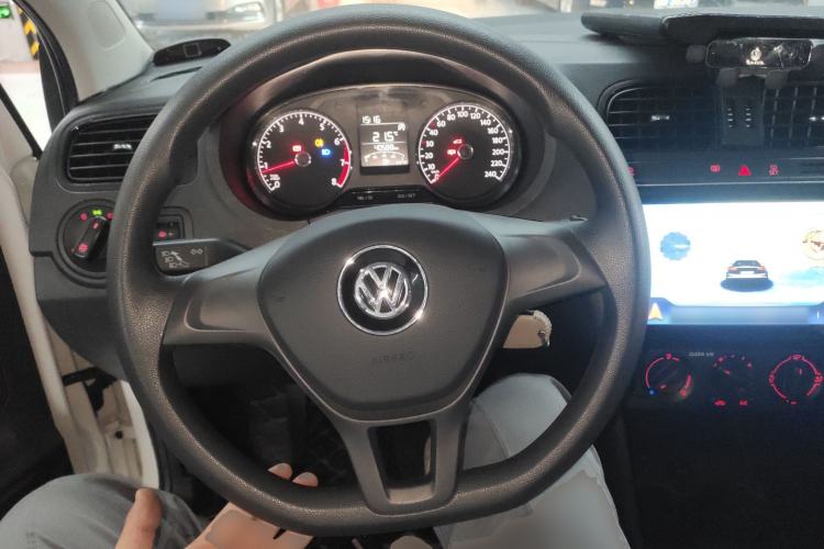 Used Volkswagen Polo 2018 1.5L Manual Drive-Comfort Model Steering Wheel