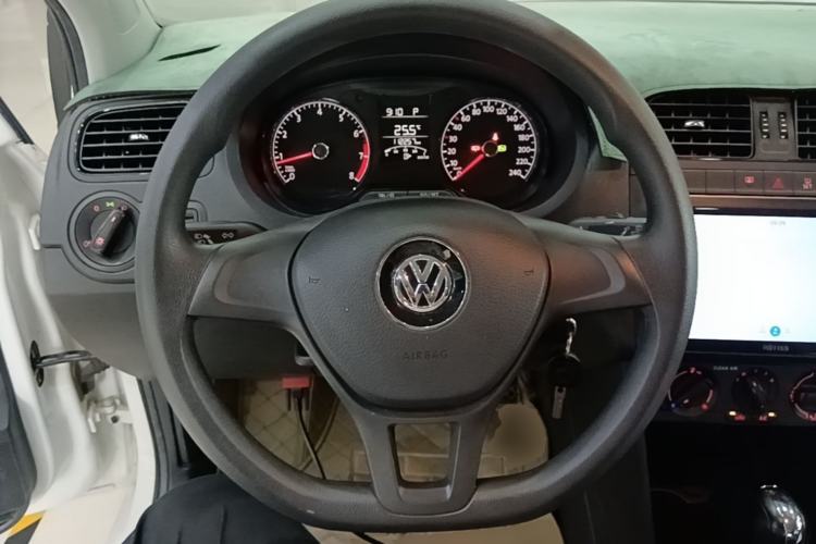 Used Volkswagen Polo 2018 1.5L Automatic Advanced Driving Model Steering Wheel