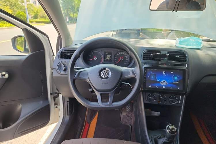 Used Volkswagen Polo 2018 1.5L Manual Drive-Comfort Model Steering Wheel