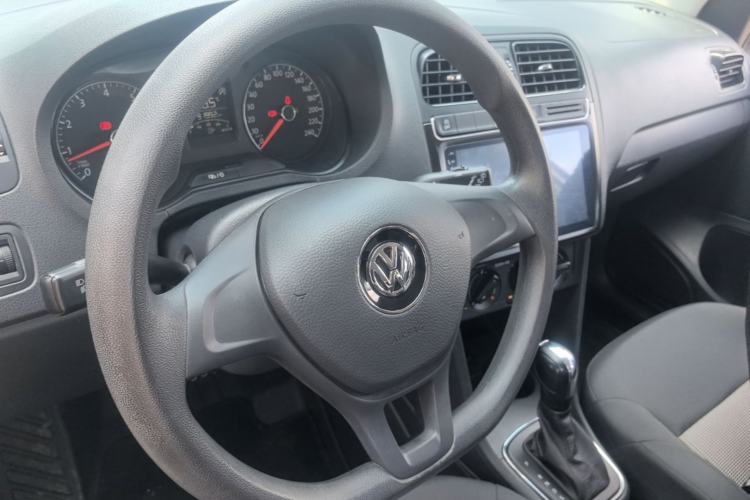 Used Volkswagen Polo 2018 1.5L Automatic Advanced Driving Model Steering Wheel